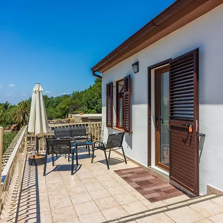 Tatil Evi Biserka *