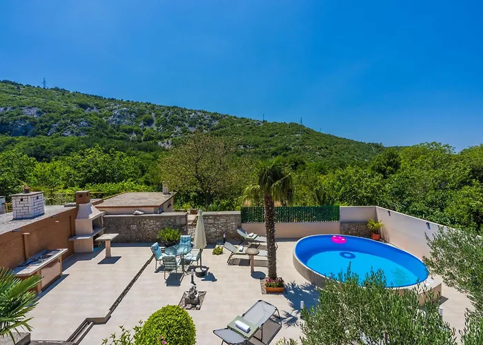 Biserka Vikendica Grizane-Belgrad