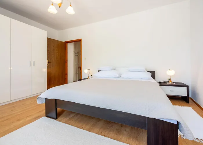 Vikendica Biserka Grizane-Belgrad