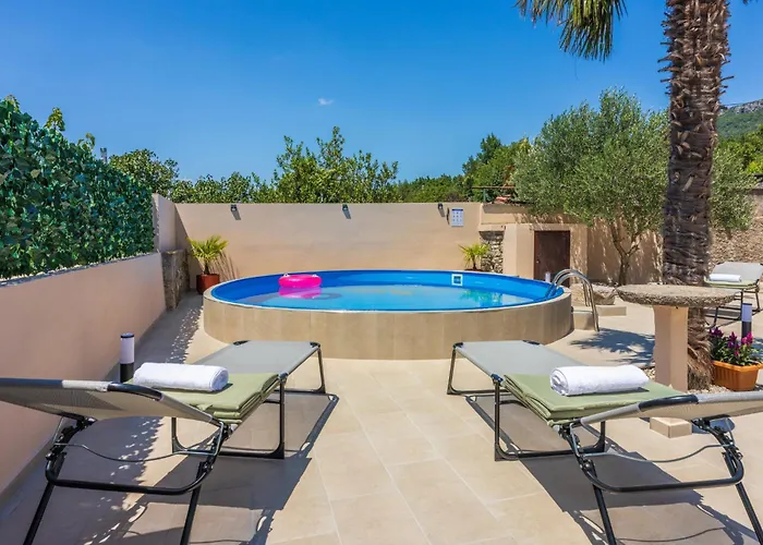 Biserka Vikendica Grizane-Belgrad