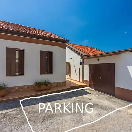 Biserka Casa de Férias *